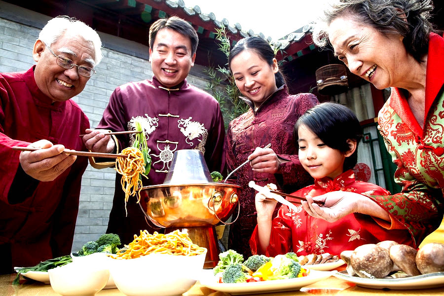 Fideos de la Longevidad: esta es la tradición milenaria para el Año Nuevo Chino